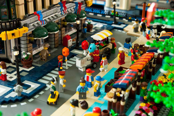 Lego City Booming