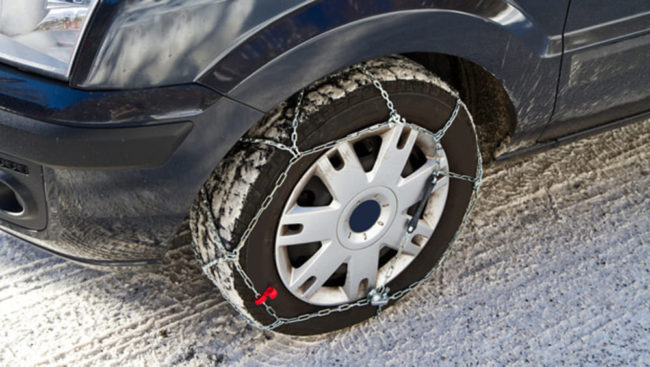 Dal 15 novembre obbligo di pneumatici da neve o catene in autostrada