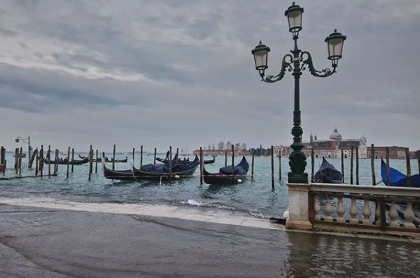 Acqua Alta a Venezia: raggiunti i 113cm