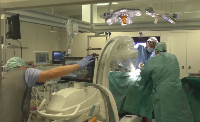 Chirurghi russi studiano l'intervento alla colonna vertebrale