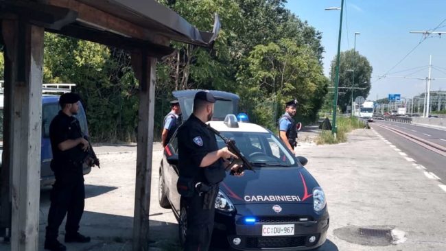 Tronchetto: carabinieri sanzionano due intromettitori