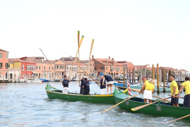 Murano: sfida tra vigili del fuoco di Venezia e New York
