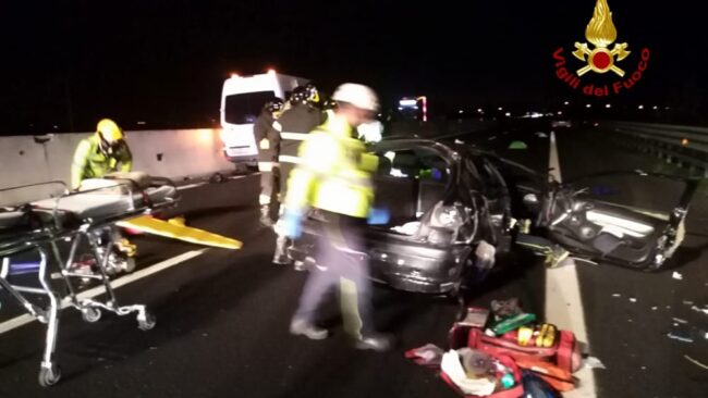 Incidente in autostrada A4: un morto e due feriti
