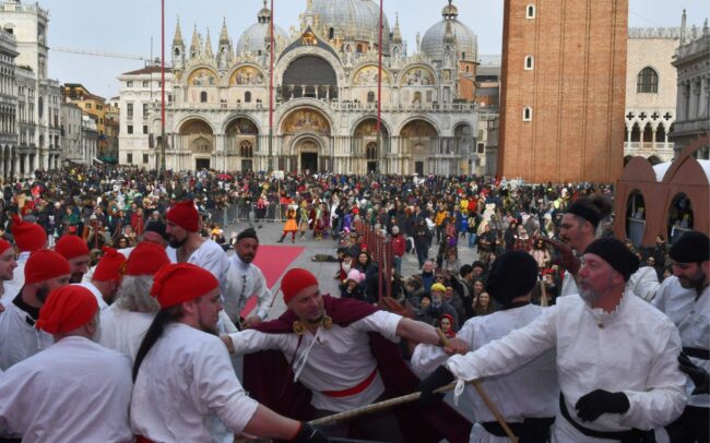Storia di un amore invincibile - Carnevale di Venezia 2020
