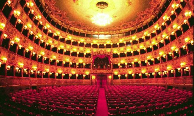 Teatro La Fenice riapre le visite per la Festa della Repubblica