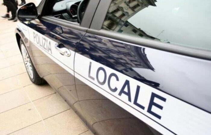 Polizia locale a Zelarino: uomo beccato con 50 gr di eroina