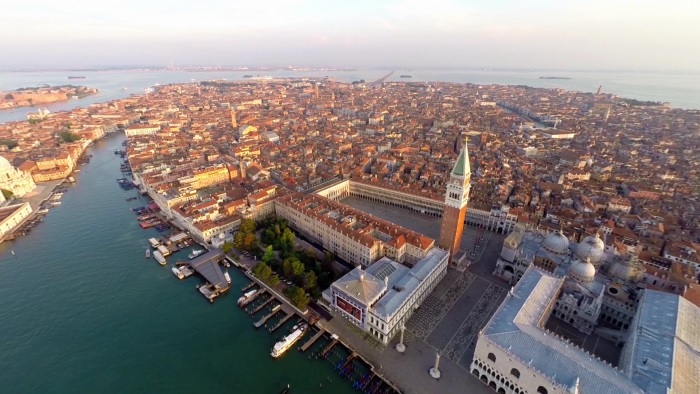 Procuratie Vecchie a Venezia, boom di prenotazioni in 48 ore