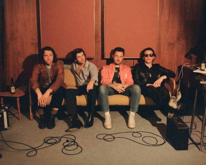 Arctic Monkeys: uscito un nuovo singolo - RadioVenezia