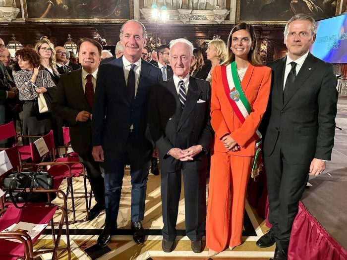 Premio "Leone del Veneto 2022" ad Arrigo Cipriani - TeleVenezia