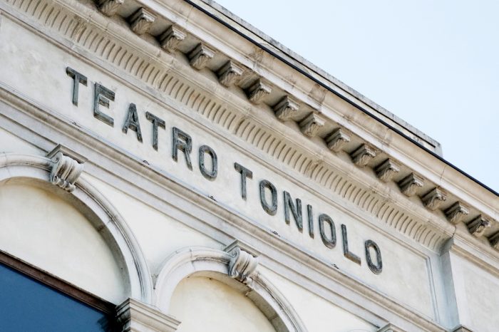 Teatro Toniolo: "Mamma Mia!" apre la Stagione - TeleVenezia