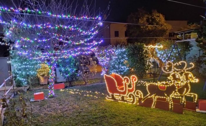 Casa delle luci di Natale a Noale: luminarie da record - Televenezia