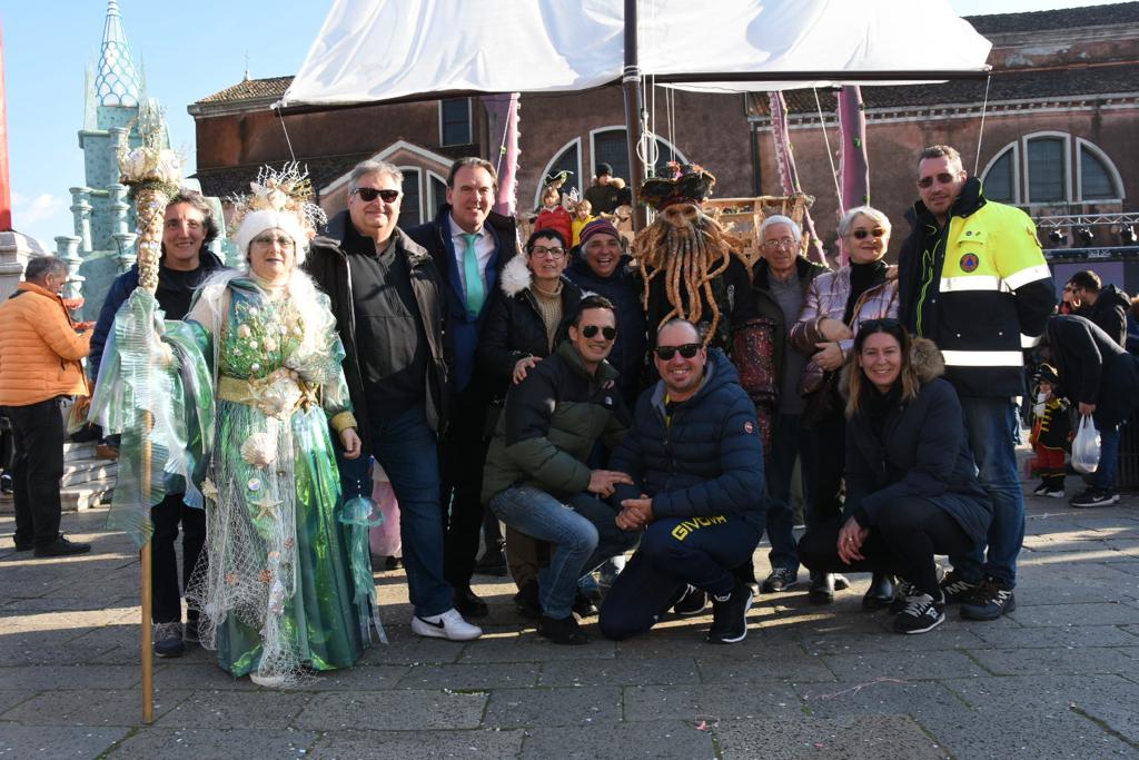 Carnevale di Venezia 2024: i carri allegorici di Burano